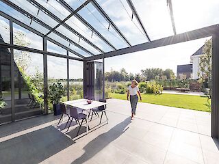 UV-Filter, Lüftungsanlage, elegante Faltwände